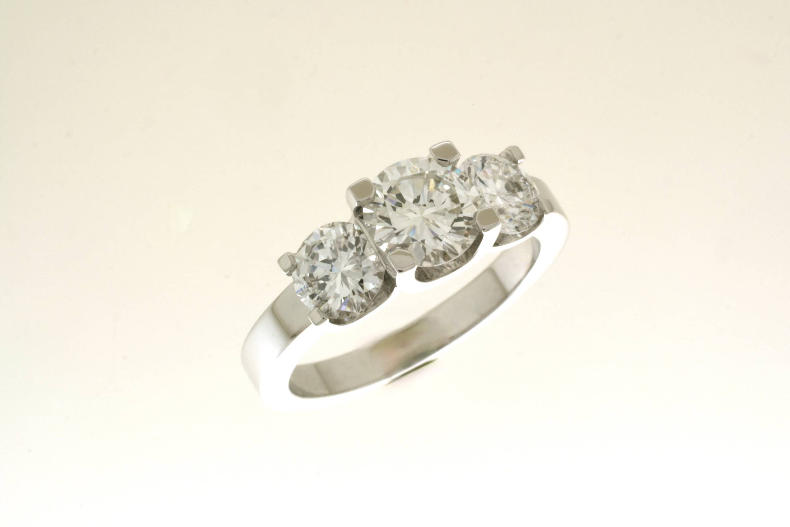 NEPTUNE : Bague trilogie