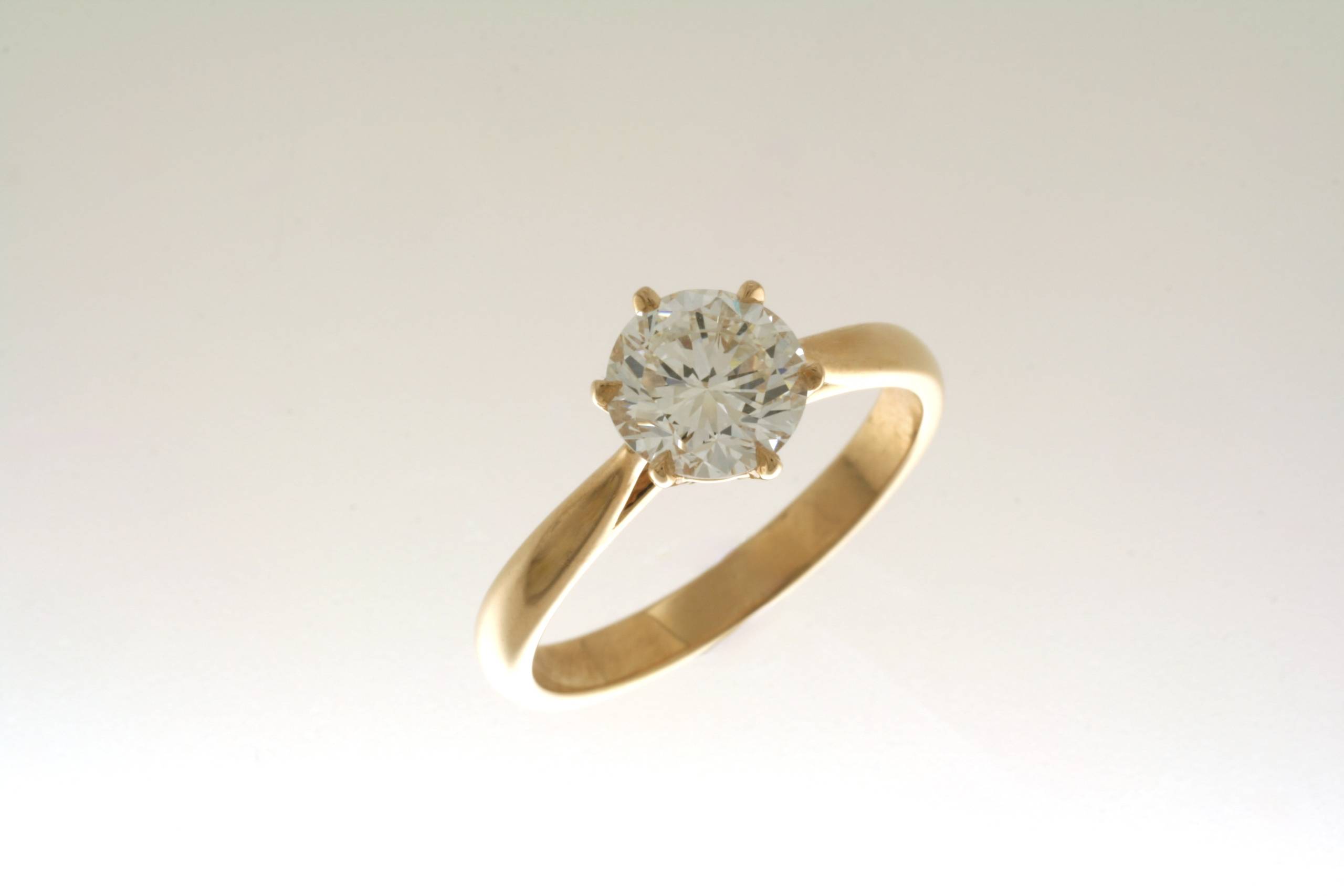 SOLITAIRE or jaune et diamant